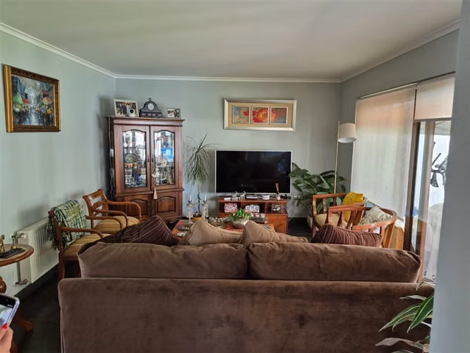 En venta casa mediterránea 4d 4b, piscina, Las Rastras Talca