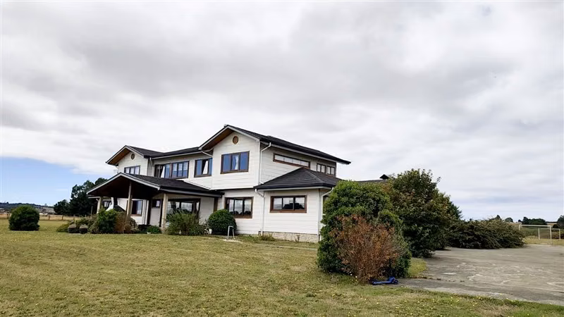 Gran oportunidad Casa en venta de 4 dorm. en Castro