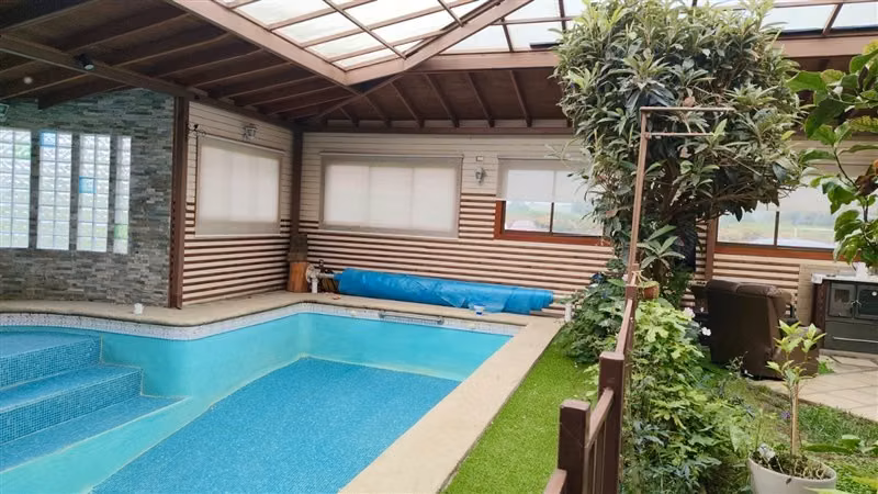 Gran oportunidad Casa en venta de 4 dorm. en Castro