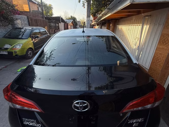 SE VENDE TOYOTA YARIS 2021 POR RENOVACIÓN