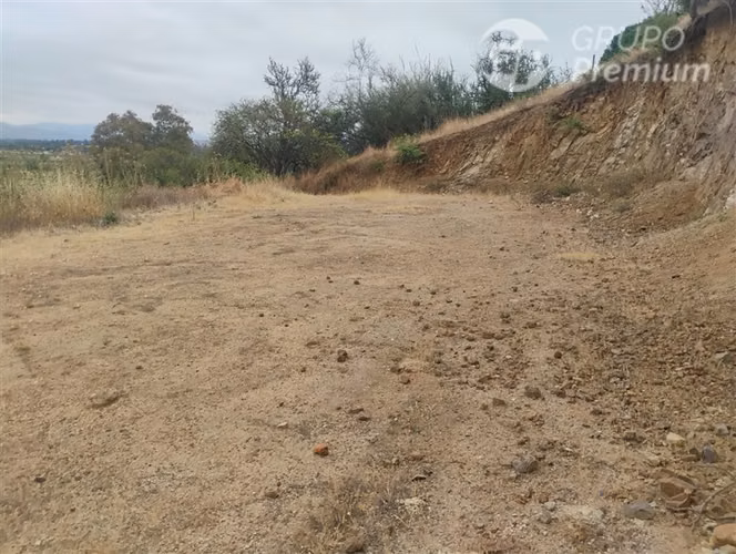 Parcela en venta en María Pinto 5000m2 agua de pozo+ luz