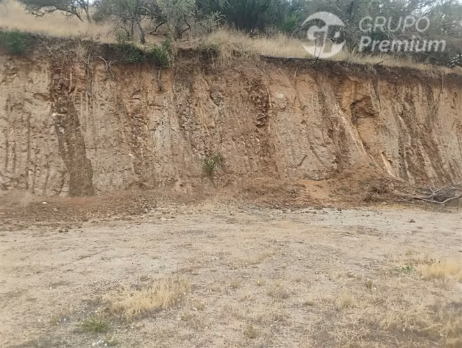 Parcela en venta en María Pinto 5000m2 agua de pozo+ luz