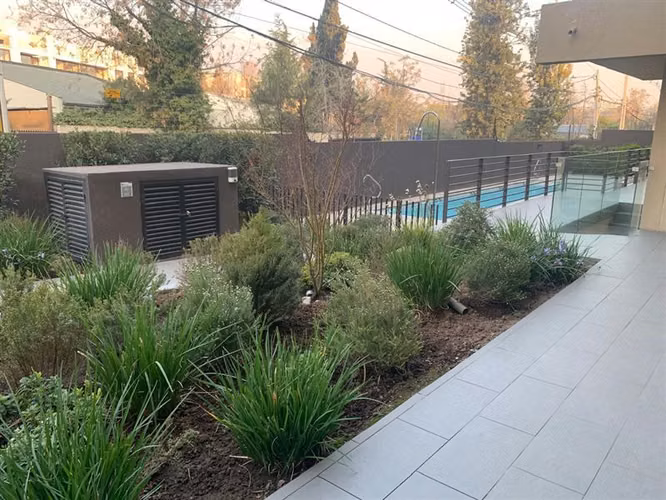 Amplio triplex con gran terraza en la Dehesa Central