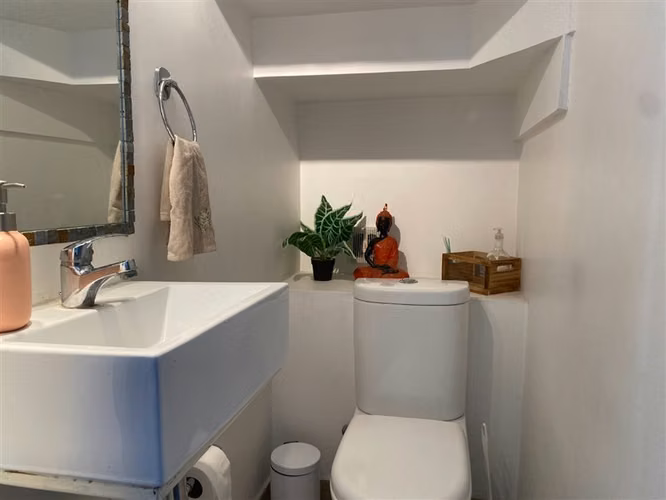 Linda casa en condominio familiar y seguro en Chicureo