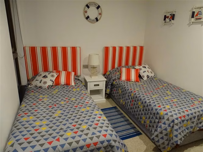 Increible condo Aiwinco con playa, marina a pasos del centro