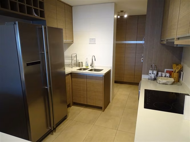 Increible condo Aiwinco con playa, marina a pasos del centro