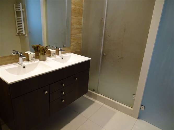 Increible condo Aiwinco con playa, marina a pasos del centro