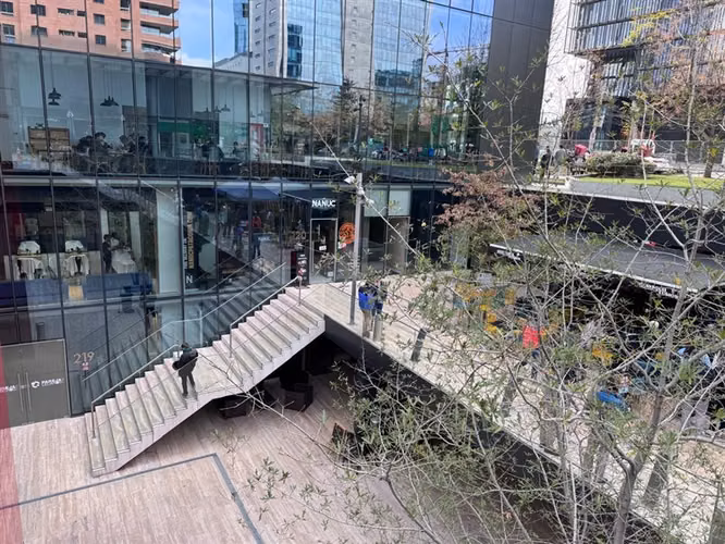 En mejor centro de negocios de Las Condes cercano al metro
