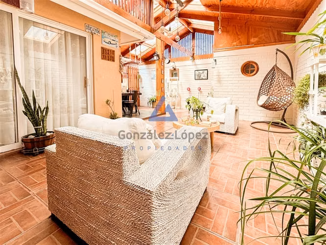 Casa 3D 3B Con Quincho Y 5 Estac En Serena Oriente