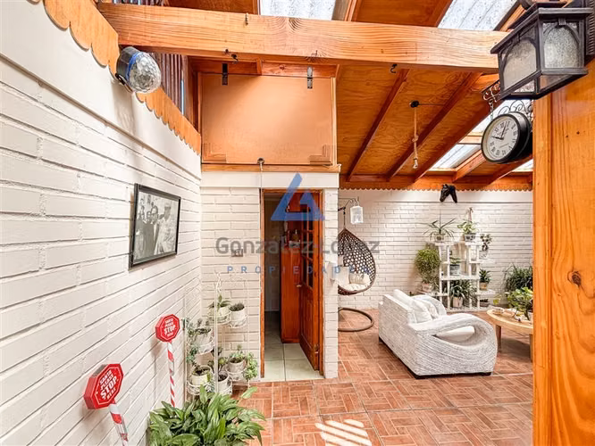 Casa 3D 3B Con Quincho Y 5 Estac En Serena Oriente
