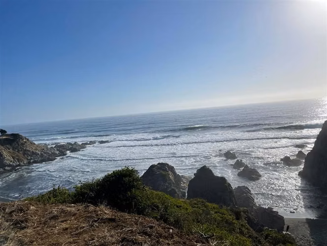 HERMOSA PARCELA EN QUINCHEUMO CON VISTA AL MAR EN PRIMERA LI