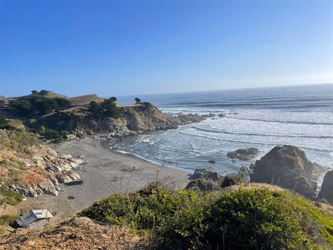 HERMOSA PARCELA EN QUINCHEUMO CON VISTA AL MAR EN PRIMERA LI