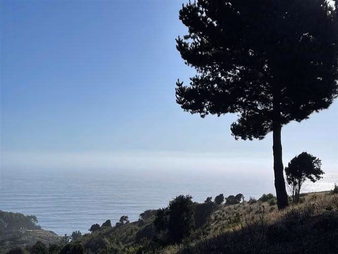 HERMOSA PARCELA EN QUINCHEUMO CON VISTA AL MAR EN PRIMERA LI