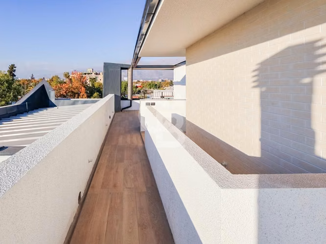 Penthouse dúplex 3D/3B con rooftop privado | Providencia