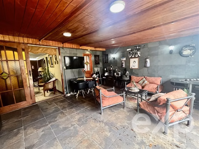 Casa en venta 282 mts2, 3D, 2B, estacionamiento - Imagen 18