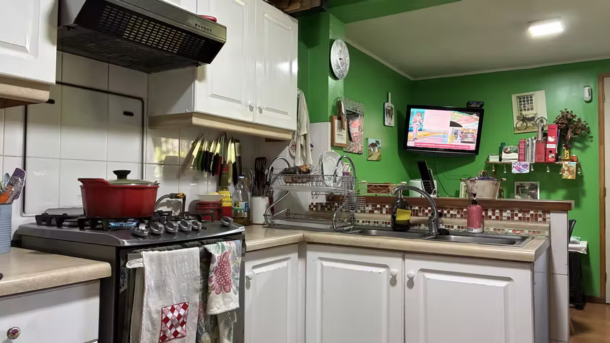 VENTA CASA SECTOR PIRINEOS 2 EN AVENIDA ESPAÑA DE CURICO