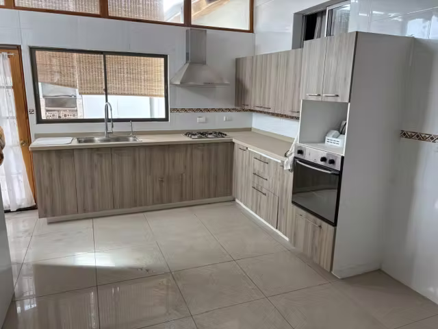 Se Vende Espectacular Casa Esquina Coviefi.