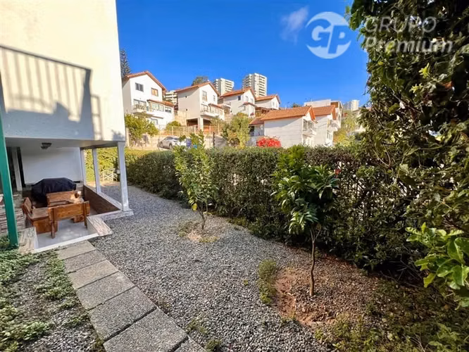 ESTUPENDA casa en Viña alto 4D3B