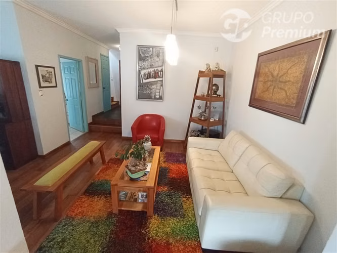 ESTUPENDA casa en Viña alto 4D3B