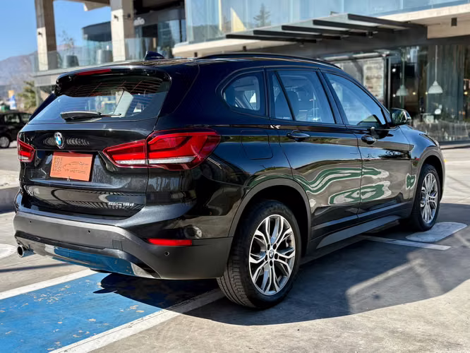 BMW X1 S DRIVE 18D/ AÑO  KM