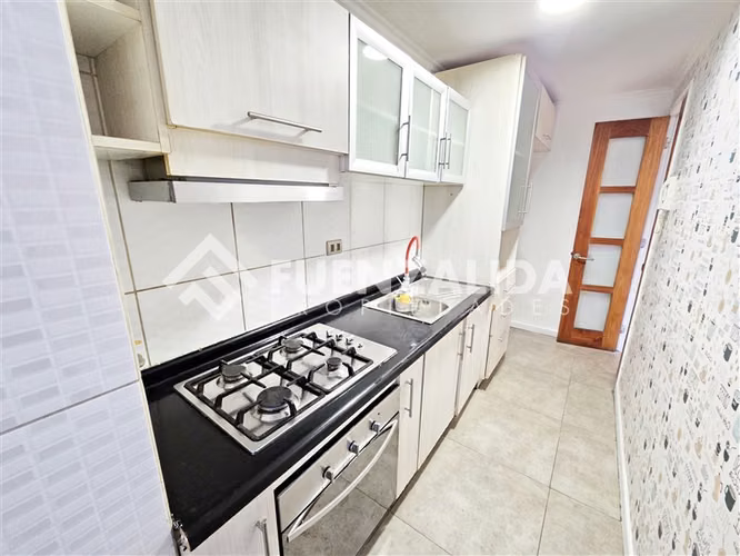 Departamento en venta de 3 dorm 2 baños Estac. en San Miguel