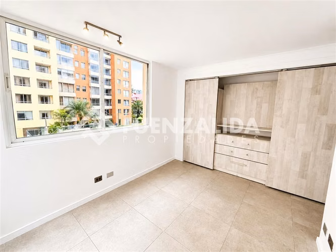Departamento en venta de 3 dorm 2 baños Estac. en San Miguel