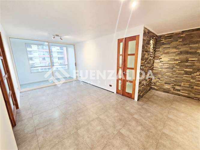 Departamento en venta de 3 dorm 2 baños Estac. en San Miguel
