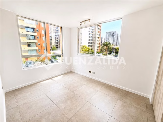 Departamento en venta de 3 dorm 2 baños Estac. en San Miguel