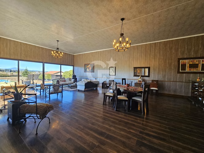 Algarrobo | Casa de 390 M2 en Parcela 5.073 m² | 2 Piscinas