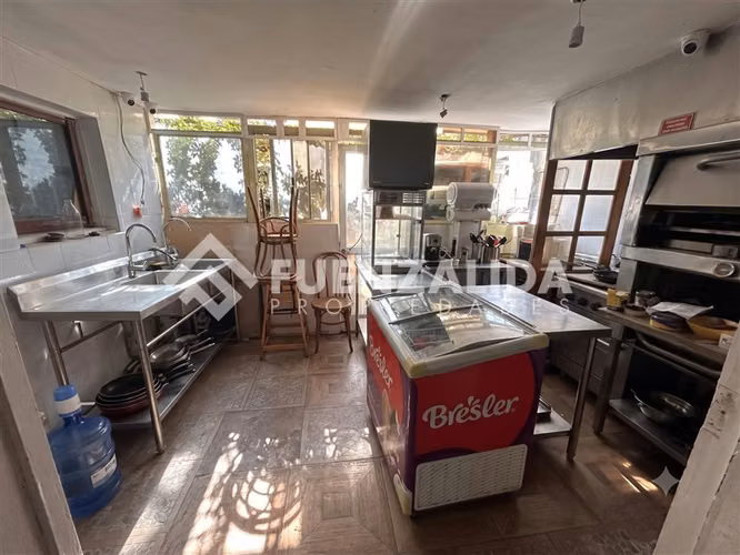 Casa comercial en venta de múltiples negocios en Ñuñoa
