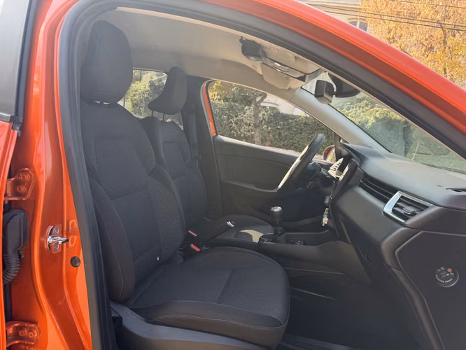 2023 Renault Clio 1.0T Intens