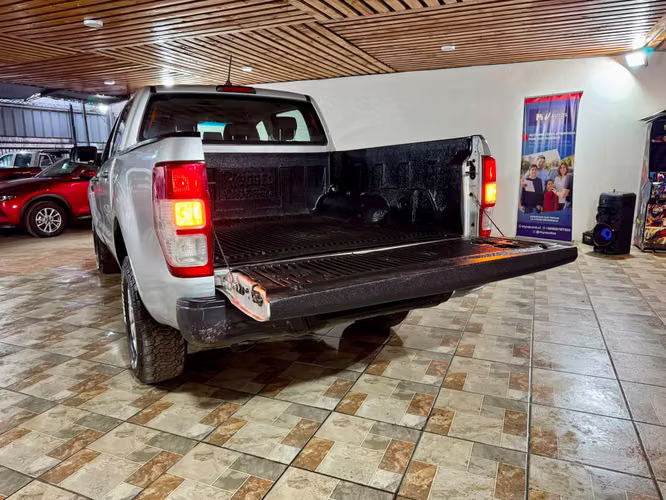NEW FORD RANGER XL 4X4
