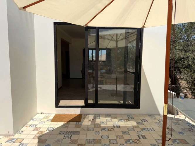 ARRIENDO AMPLIA CASA NUEVA VALLE DE AZAPA (164799)