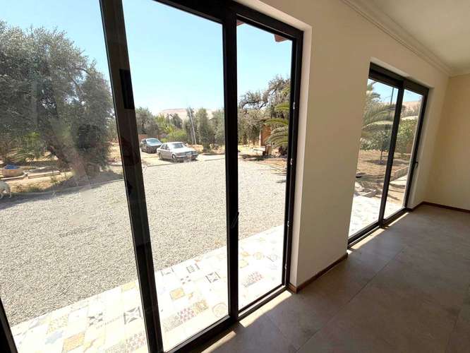 ARRIENDO AMPLIA CASA NUEVA VALLE DE AZAPA (164799)