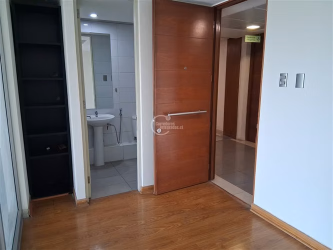 Oficina en arriendo en Lo Barnechea