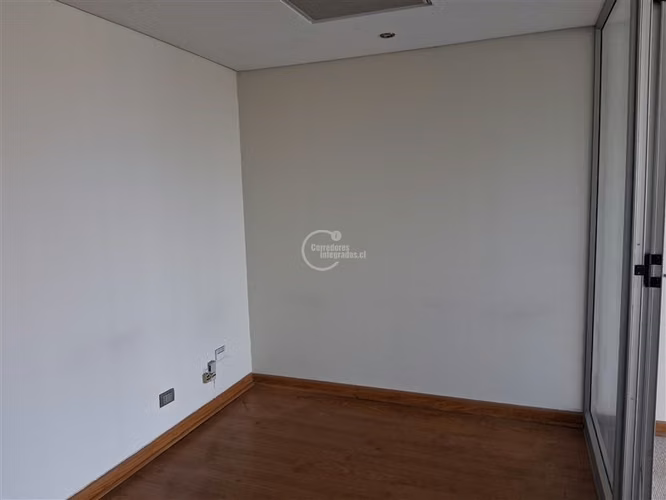 Oficina en arriendo en Lo Barnechea