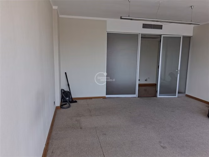 Oficina en arriendo en Lo Barnechea