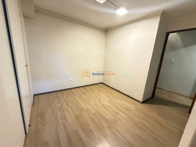 Arriendo Local Comercial oficina  4 privados 2 baños Cochrane /Angol Concepcion