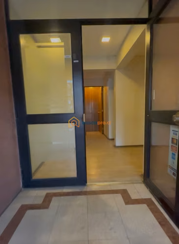 Arriendo Local Comercial oficina  4 privados 2 baños Cochrane /Angol Concepcion