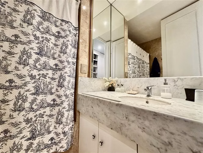 Departamento en venta de 4 dorm. en Las Condes - Imagen 19