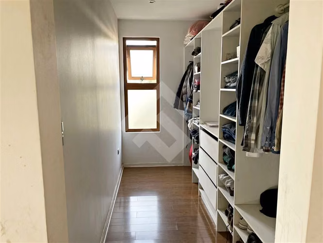 Parcela en venta en Colina
