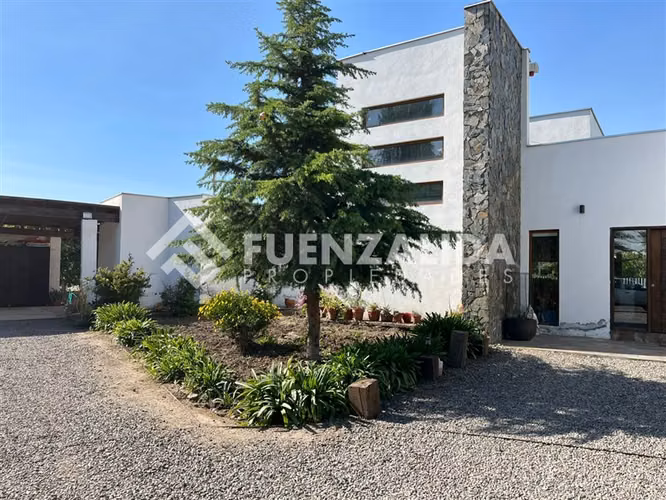 Parcela en venta en Colina