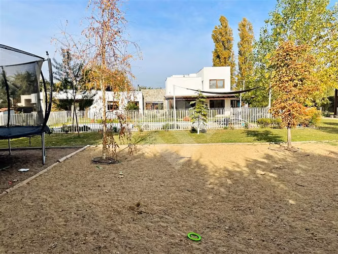 Parcela en venta en Colina