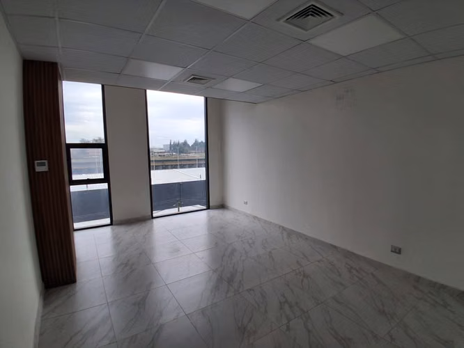 Oficina/Consulta 23 m² Edificio Arenas – Frente Hospital – 9 UF