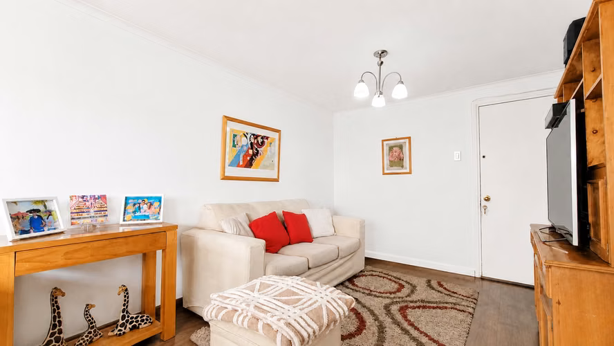 Venta Departamento Remodelado / Metro Santa Julia