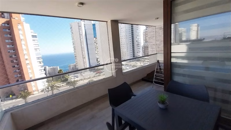 Venta Excelente Departamento, Viña del Mar, 3 dorm. 2 baños
