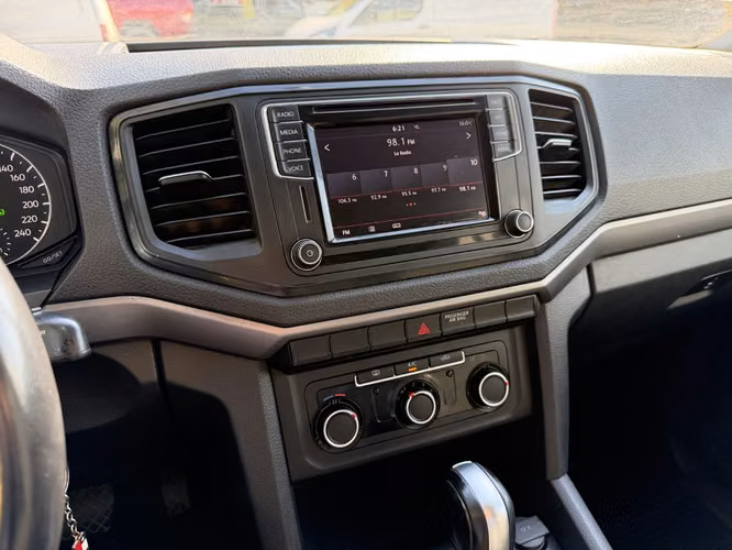 VOLKSWAGEN AMAROK 2023