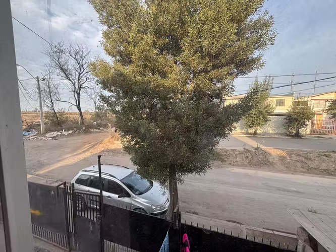 Se vende Casa 2 pisos en Buín
