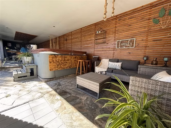 CASA EN ARRIENDO CONDOMINIO AYRES DE CHICUREO