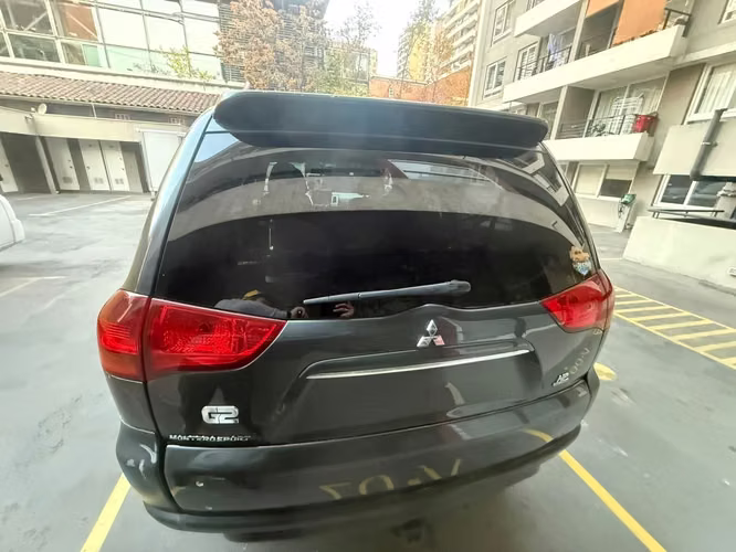Mitsubishi Montero diesel 4X4 año 2013